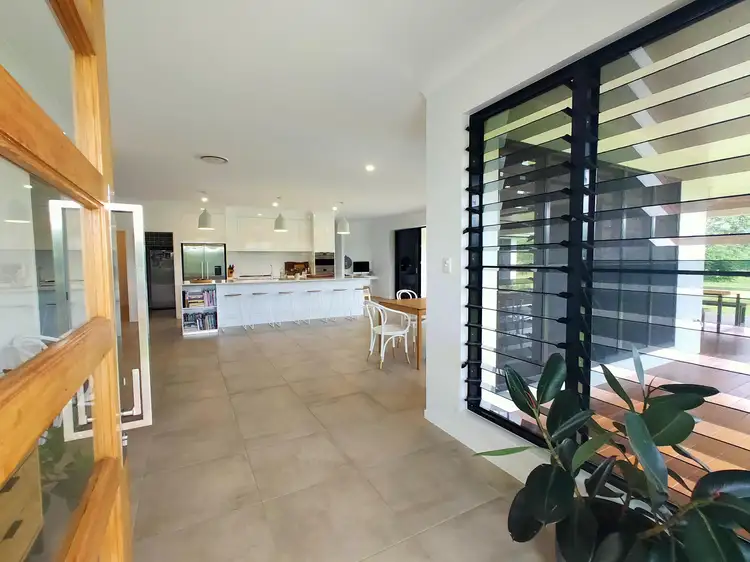 1445 Old Tully Rd, Maadi QLD 4855