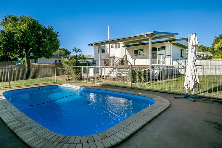 19 Dowsett Cres, Mount Isa QLD 4825