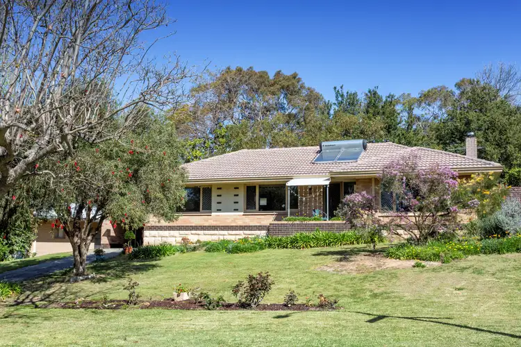 31 Loton Street, Woodlands WA 6018