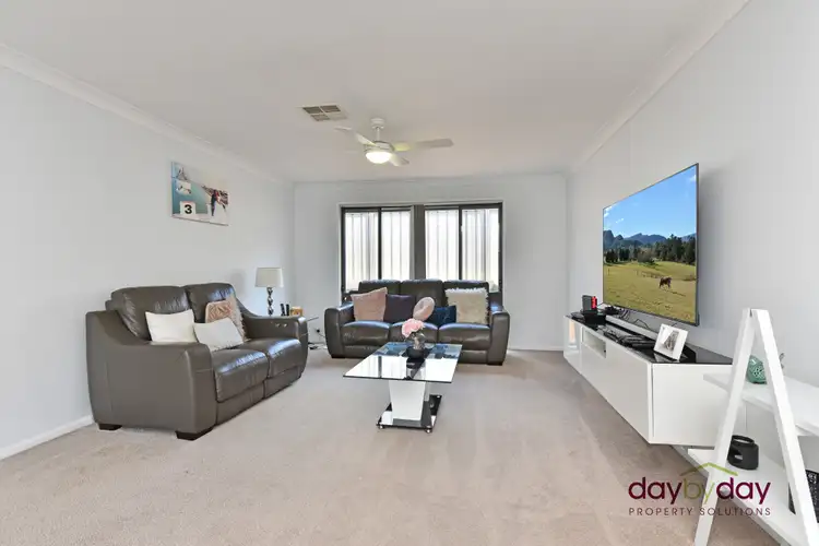 Fifth view of Homely house listing, 10 Styles Cl, Fletcher NSW 2287