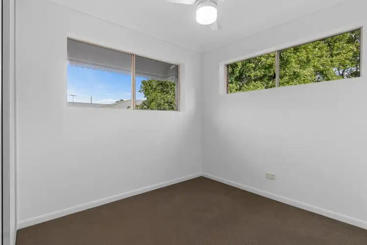 Sixth view of Homely apartment listing, 4/15 Stanley St, Indooroopilly QLD 4068