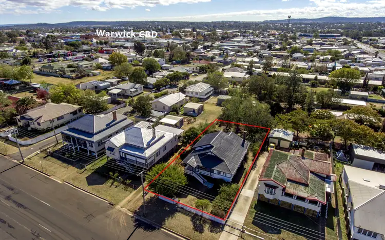 23 Wood St, Warwick QLD 4370