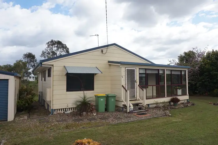 43 Mariposa Pl, Cooloola Cove QLD 4580
