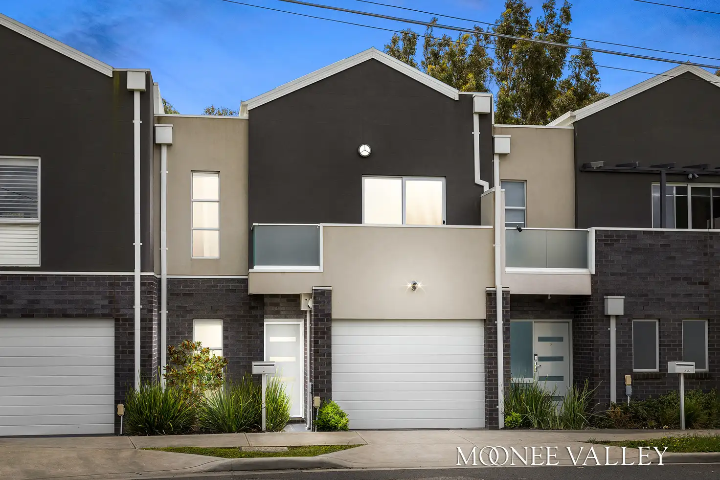 Main view of Homely townhouse listing, Unit 2/11 Evans Street, Moonee Ponds VIC 3039