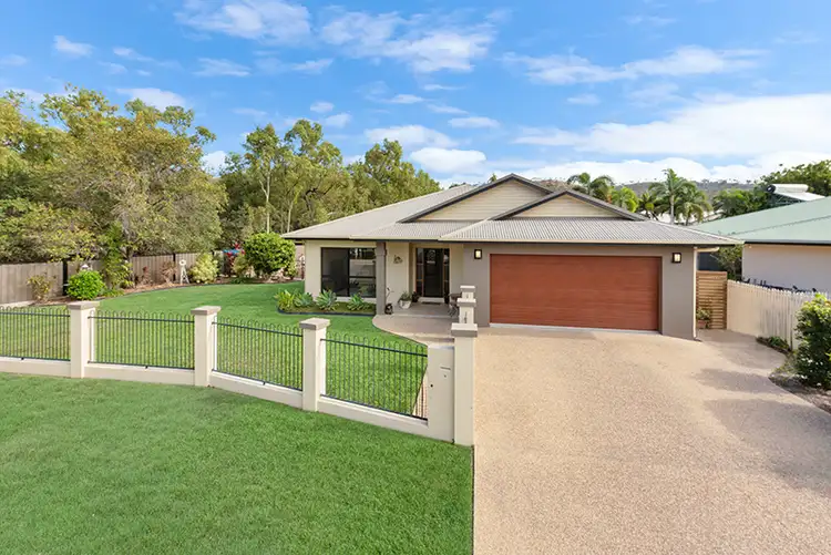 9 Brinkley Ct, Mount Louisa QLD 4814