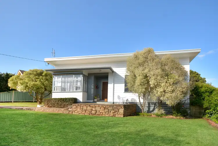 Main view of Homely house listing, 2 Heal St, Stawell VIC 3380