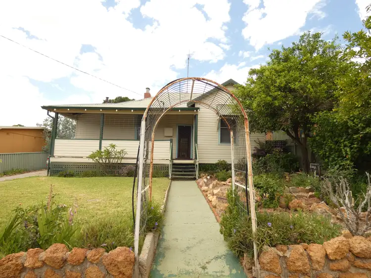Main view of Homely house listing, 4 Henry St, Toodyay WA 6566