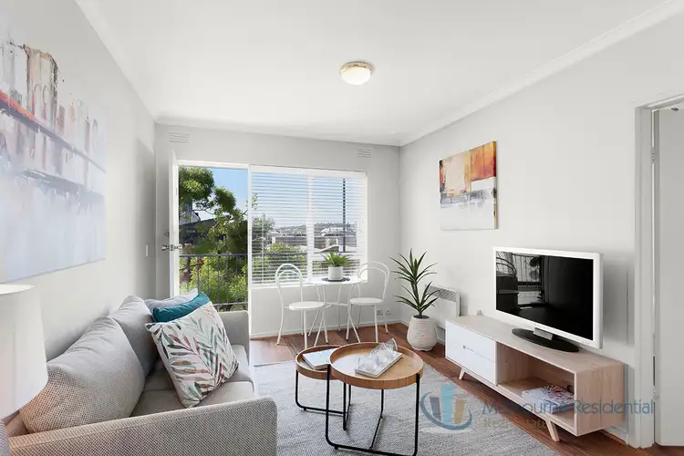 Main view of Homely apartment listing, 10/70 Lyndhurst St, Richmond VIC 3121