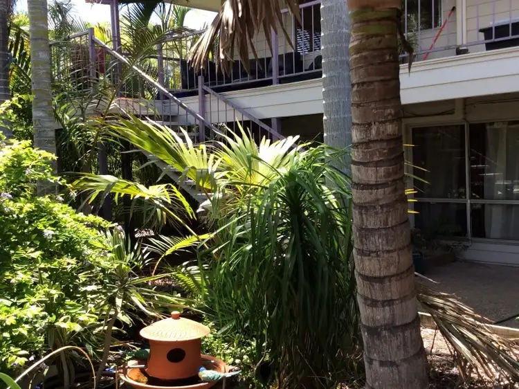 22 Lawless St, Blackwater QLD 4717