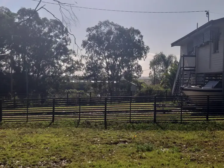 2 Ranora Avenue, Russell Island QLD 4184