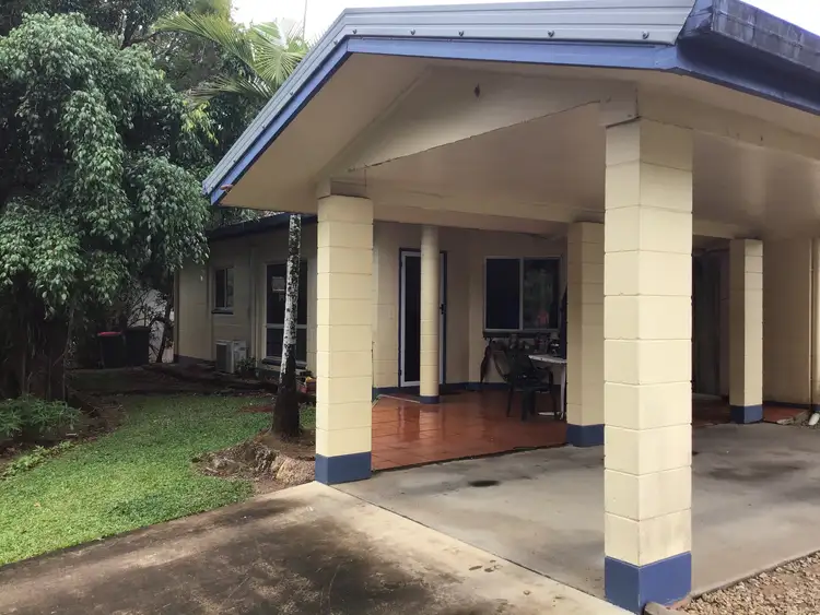24 Bamber St, Tully QLD 4854
