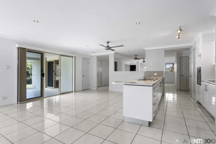 Sixth view of Homely house listing, 1 Moreton Ct, Southside QLD 4570