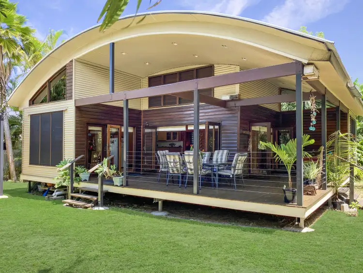 27 Barbarra St, Picnic Bay QLD 4819