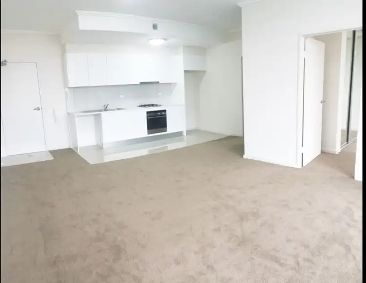 Third view of Homely unit listing, 3 Weston St, Rosehill NSW 2142