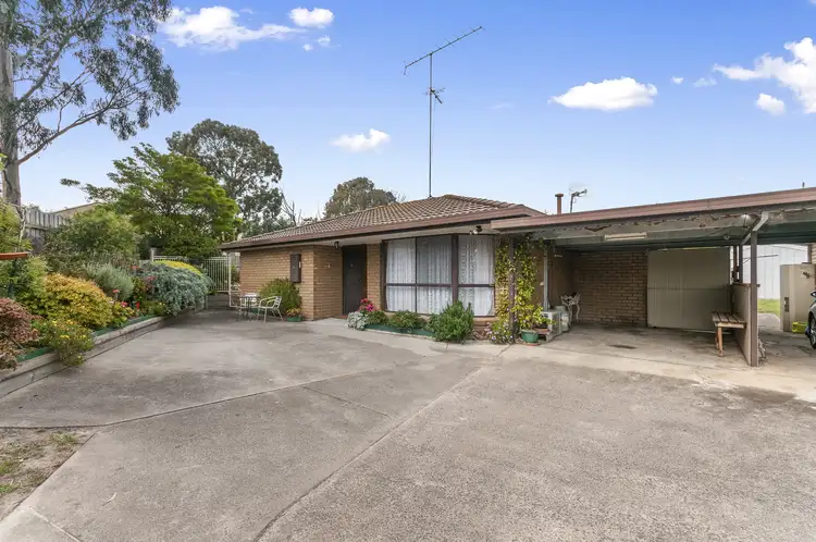 Main view of Homely unit listing, Unit 4/33 Strathcole Dr, Traralgon VIC 3844
