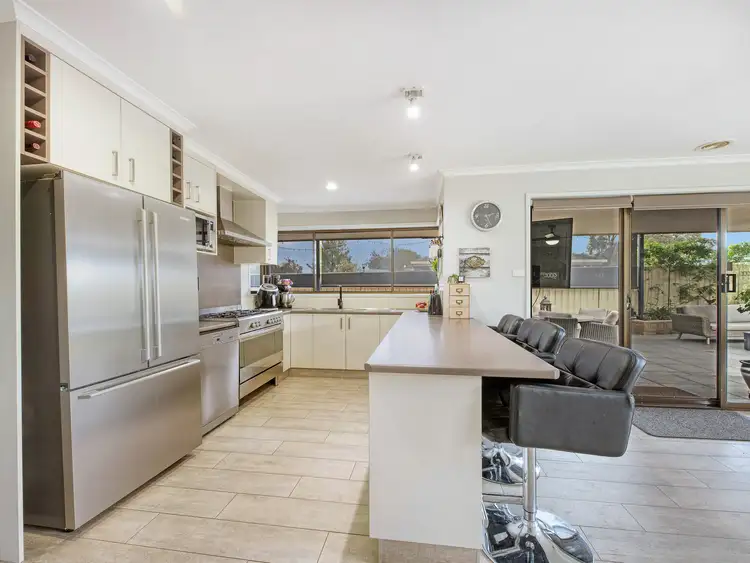Third view of Homely house listing, 5 Skipton Ct, Wodonga VIC 3690