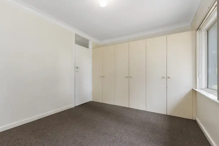 Fifth view of Homely house listing, 17 Natasha Way, Camillo WA 6111