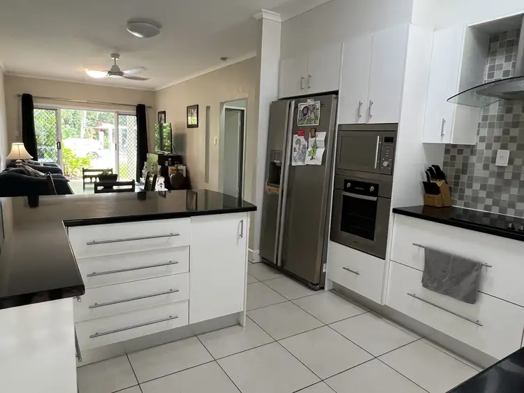2/163 Reid Road, Wongaling Beach QLD 4852