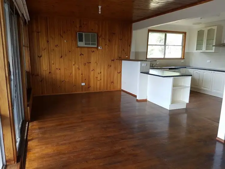 Fifth view of Homely house listing, 21 Niela Cres, Myrtleford VIC 3737