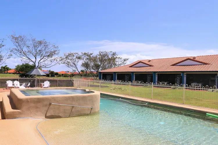 VILLA 21 Pebble Beach Dr, Coral Cove QLD 4670