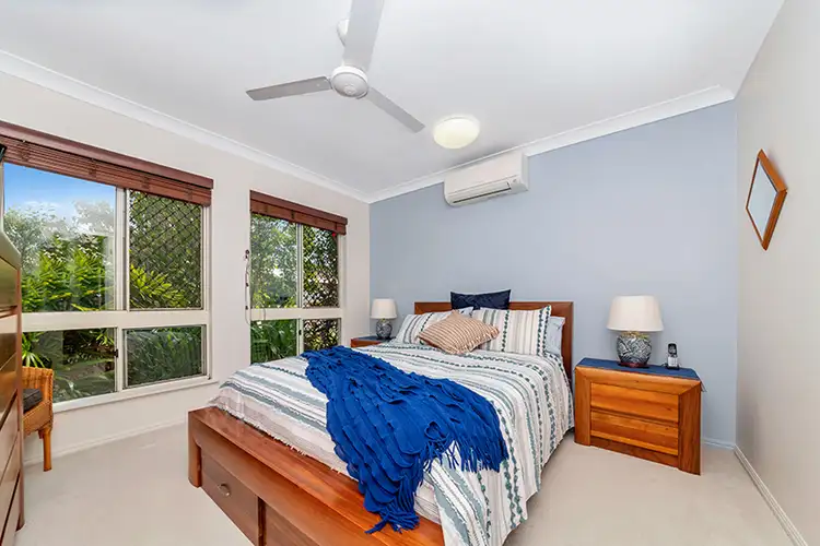 Fifth view of Homely house listing, 17 Monaro Cct, Mount Louisa QLD 4814