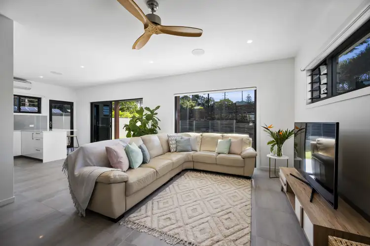 Seventh view of Homely house listing, 2 Pelican Cl, Sapphire Beach NSW 2450