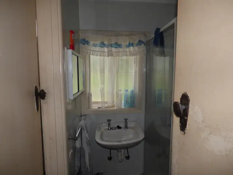 Fourth view of Homely house listing, 9 Richard St, Moe VIC 3825