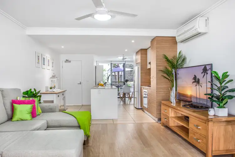 Second view of Homely unit listing, 4 Banksia/154 Musgrave Ave, Southport QLD 4215