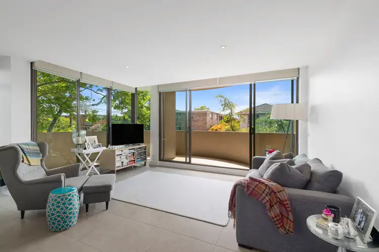 Third view of Homely apartment listing, Unit 5/48 Ormond Rd, Elwood VIC 3184