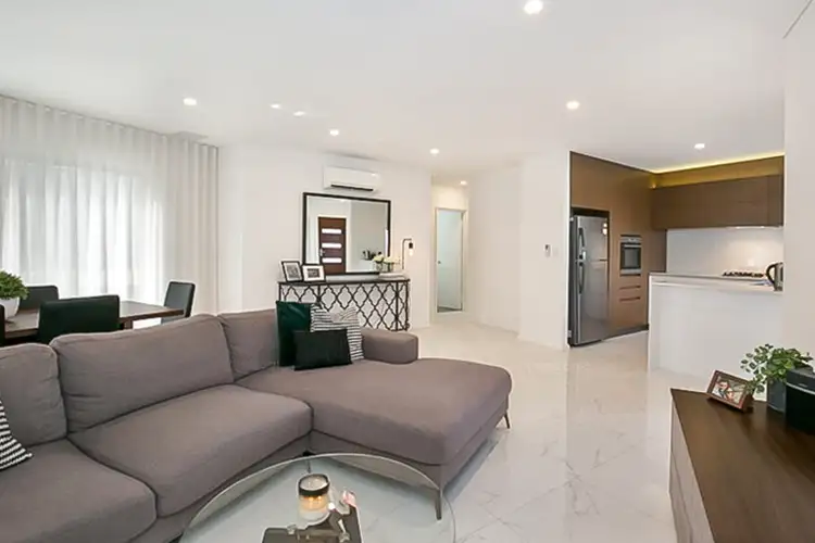 9C Bard Pl, Balga WA 6061