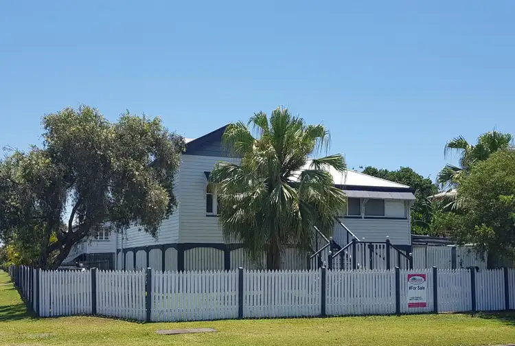 72 John St