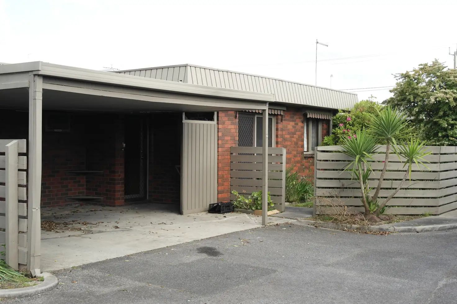 Main view of Homely unit listing, Unit 2/30 Gordon St, Traralgon VIC 3844