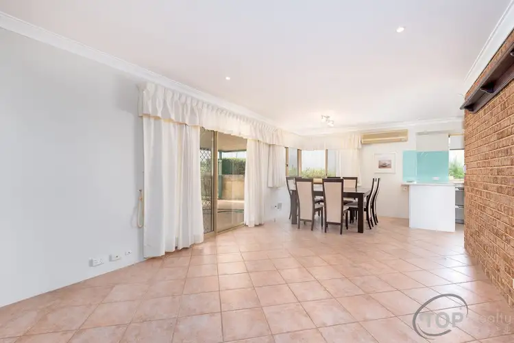 11B Noreatt Place, Leeming WA 6149