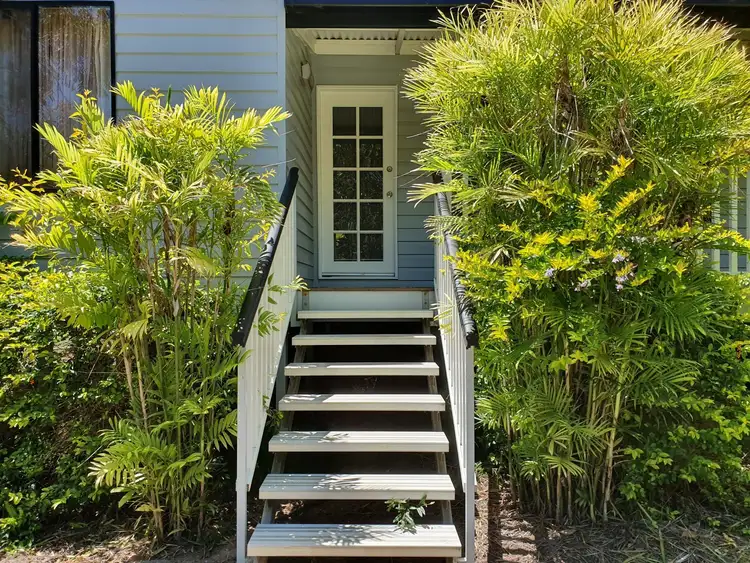 11 Waratah St, Russell Island QLD 4184
