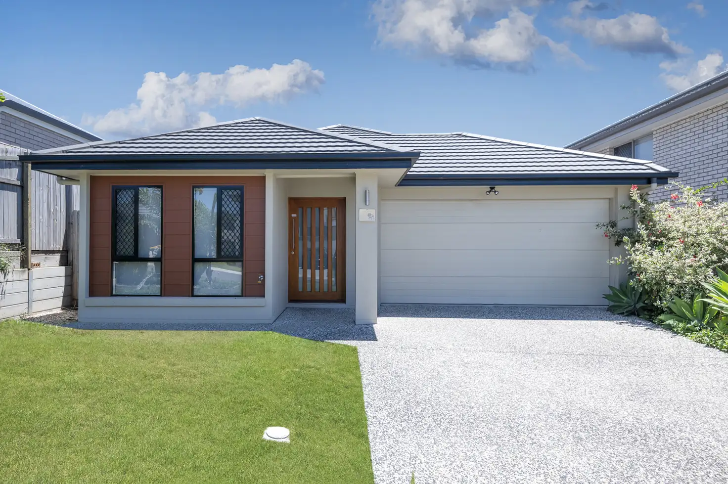 Main view of Homely house listing, 11 Elphinstone St, Doolandella QLD 4077