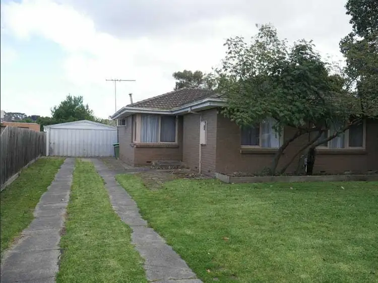 15 Fernwood Road