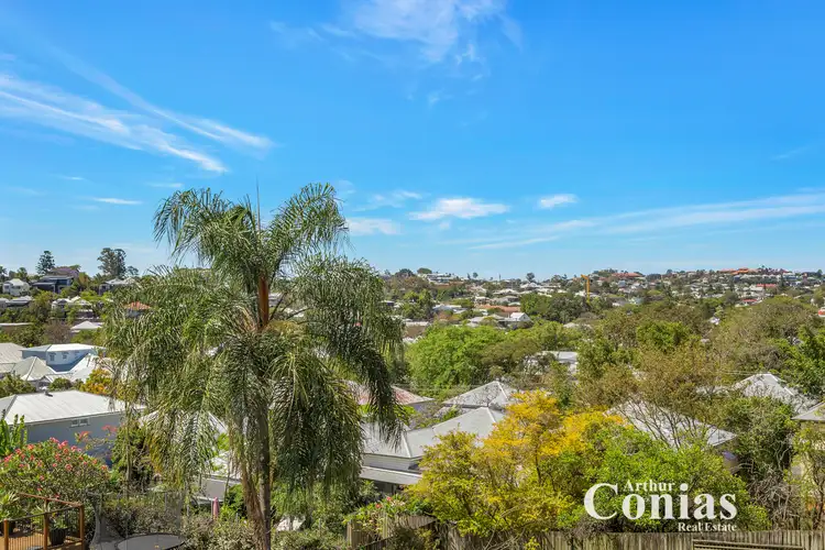 379 Milton Rd, Auchenflower QLD 4066