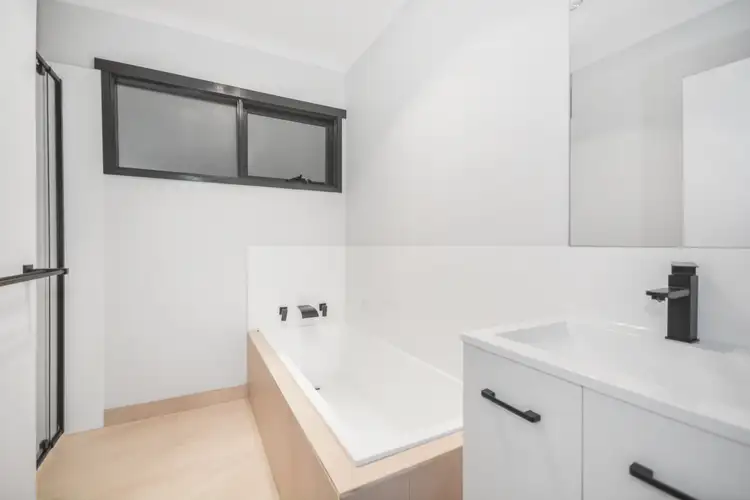 Sixth view of Homely unit listing, Unit 2/16-18 Church St, Stawell VIC 3380