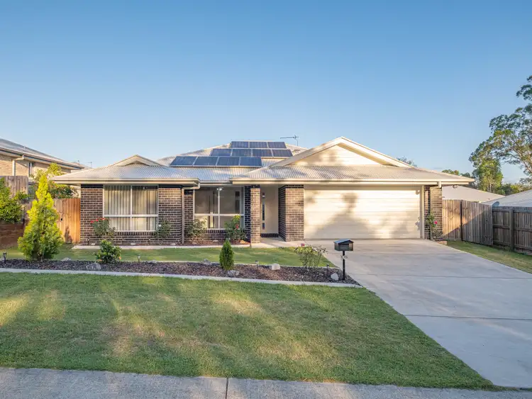 Unit 1/15 Pedersen Rd, Southside QLD 4570