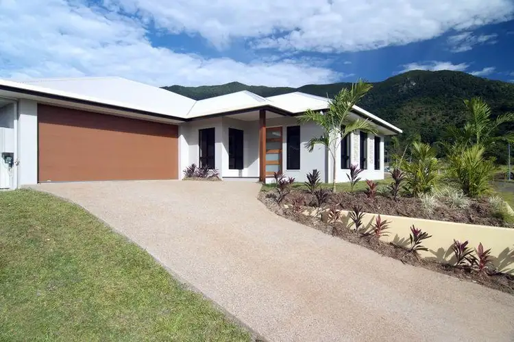 118 Springbrook Ave, Redlynch QLD 4870