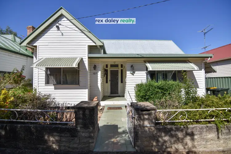 107 Lawrence Street, Inverell NSW 2360