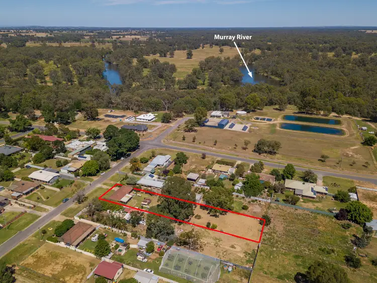 Second view of Homely house listing, 7 Russell St, Howlong NSW 2643