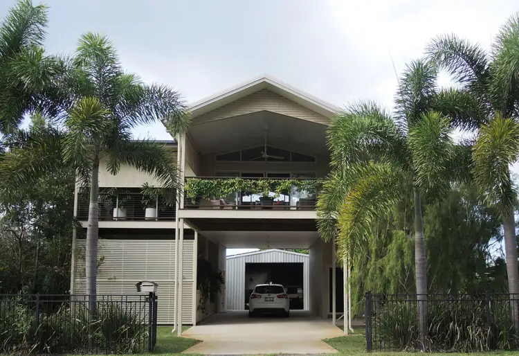 22 Bowen Street, Cardwell QLD 4849