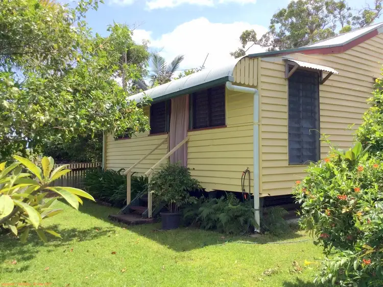 15 Furneaux St, Cooktown QLD 4895