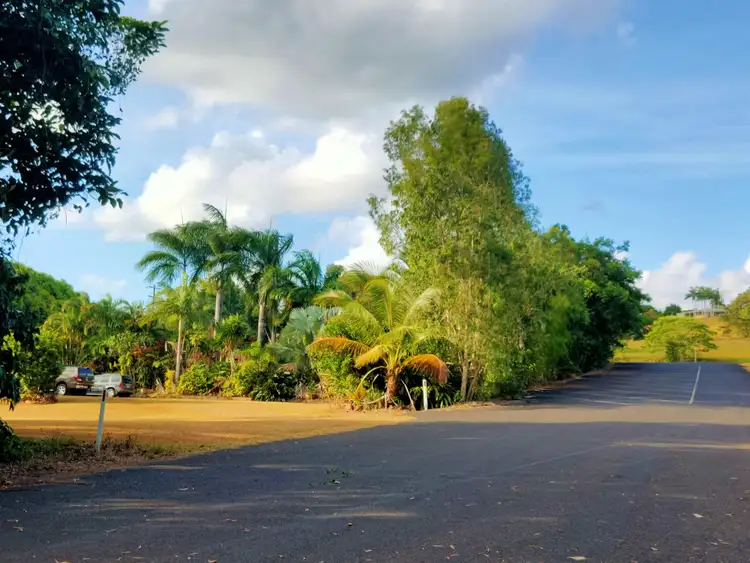 Sixth view of Homely house listing, 32 North Hull Rd, Carmoo QLD 4852
