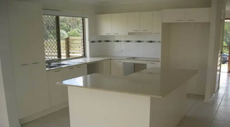 46 Wyndham Cct, Holmview QLD 4207