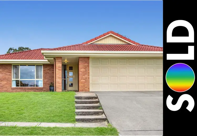 16 Decker Pl, Southside QLD 4570