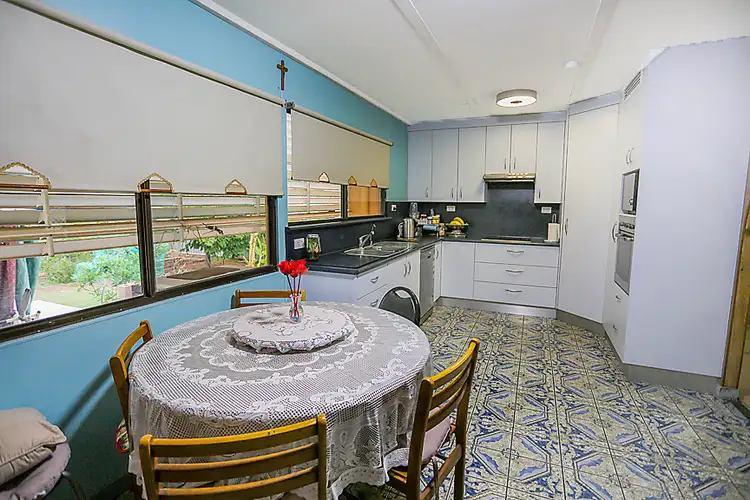 21 Lucy St, Mount Isa QLD 4825