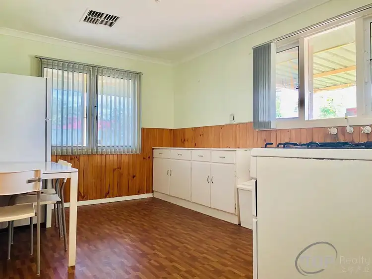 Fifth view of Homely house listing, 11 Boona Court, Karawara WA 6152