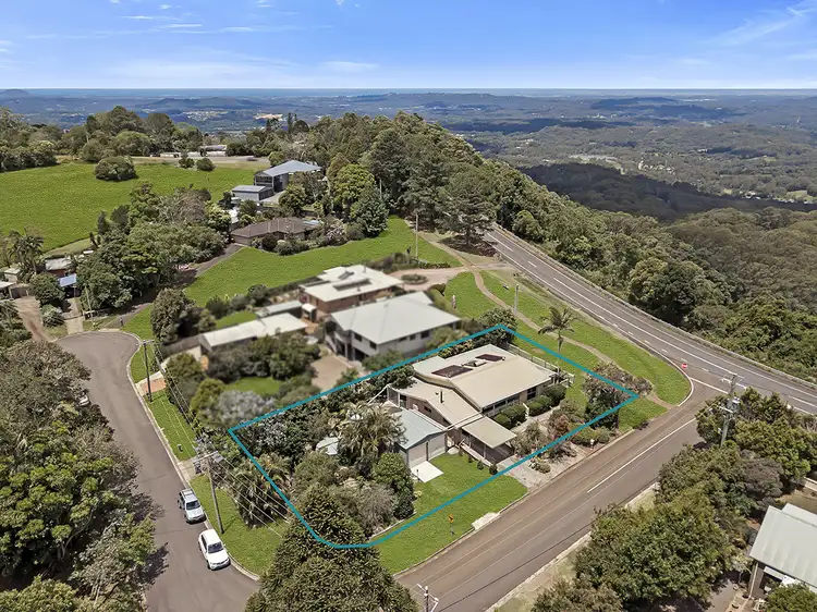 2 Honeysuckle Drive, Montville QLD 4560